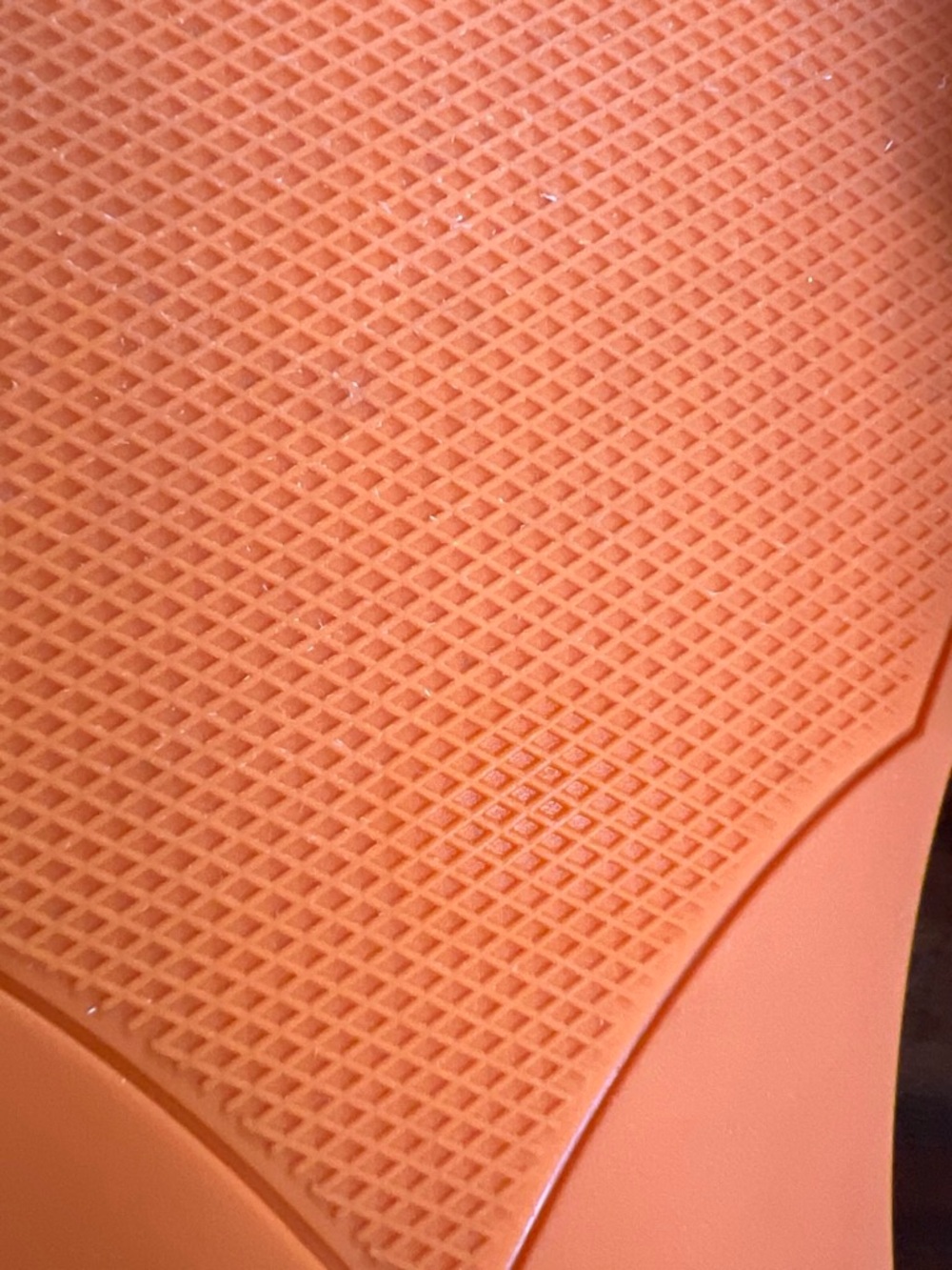 Gucci Orange Logo Slide Sandals - Picture 4 of 4